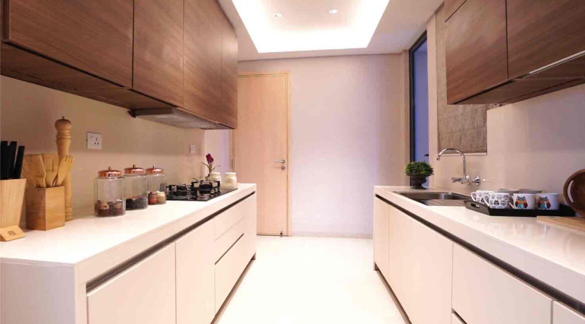 Spacious kitchen