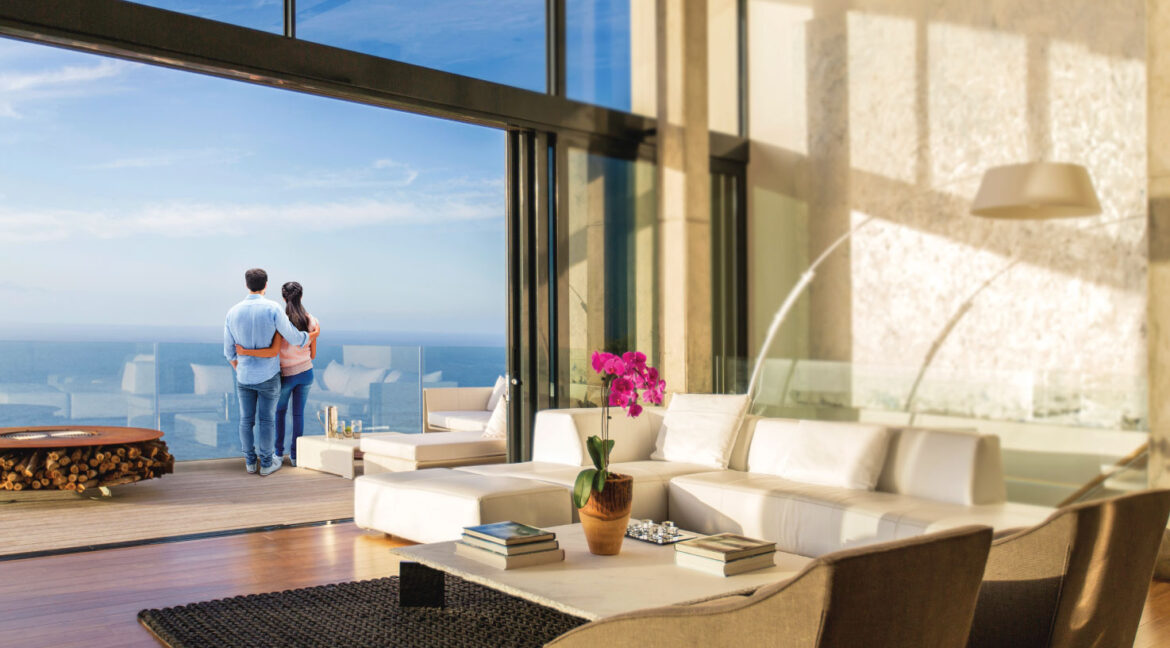 Balcony1