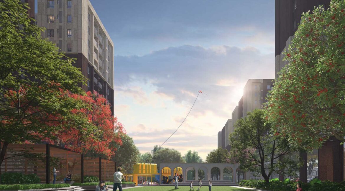 central-lawn-area